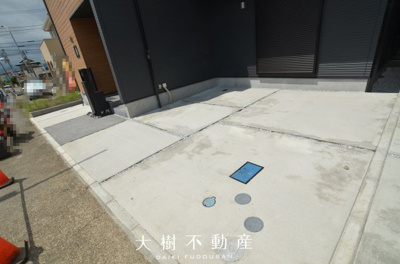 【駐車場】 | 座間市座間1丁目　新築戸建て　全3棟【仲介手数料無料】