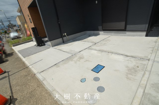 【駐車場】 | 座間市座間1丁目　新築戸建て　全3棟【仲介手数料無料】