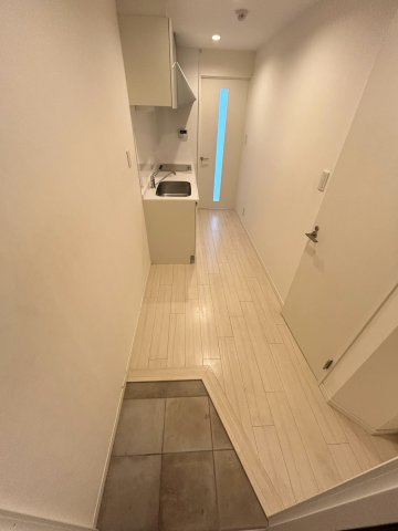 GKレジデンス深江の玄関