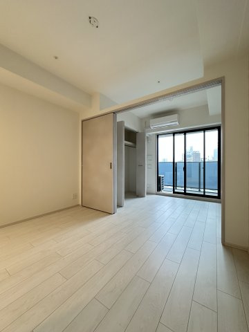Alivis浪速東SoL TERRACEの居間・リビング