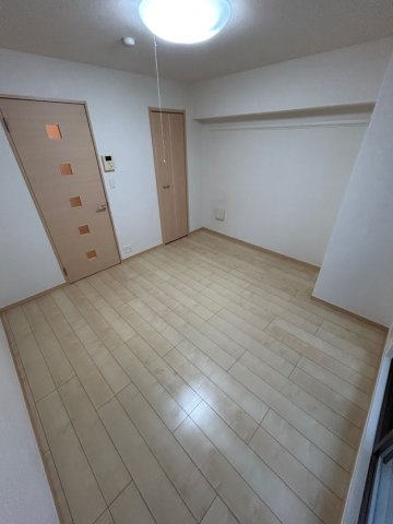 エトワール衣掛の寝室