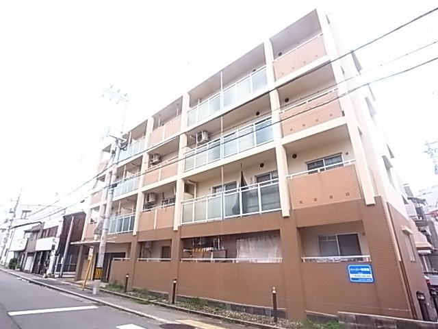 ハーバー壱番館の外観