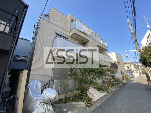 AXISの外観
