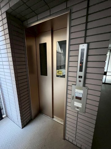 メゾンド夙川の外観