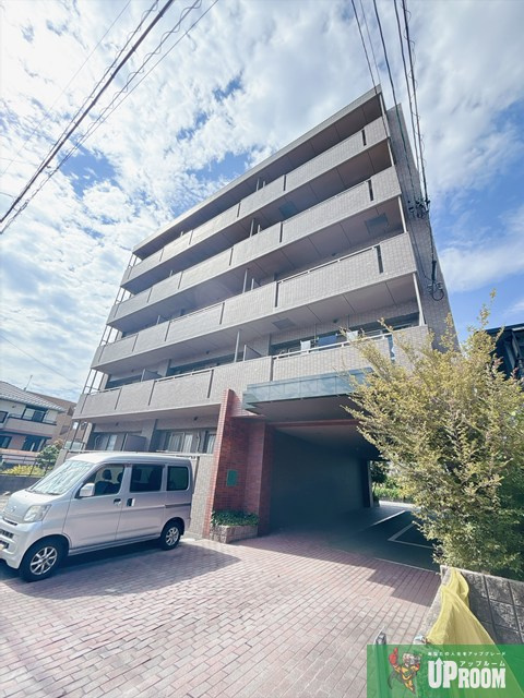 レージュ栄