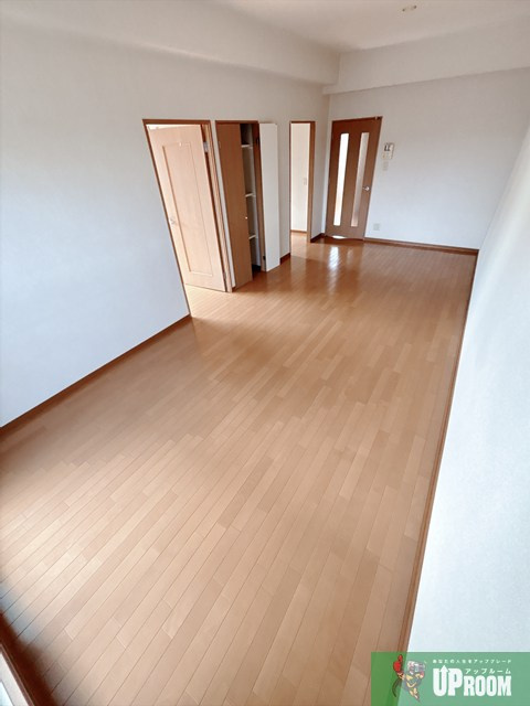 レージュ栄の居間・リビング