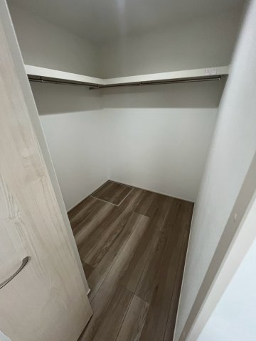 フジパレス甲東園Ⅱ番館の収納