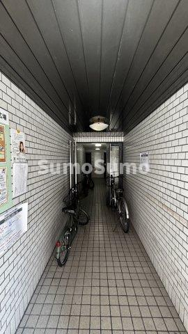比恵グローリーハイツのエントランス