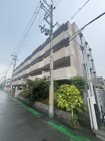 メゾンデール富松の外観