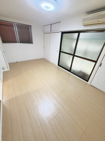 八雲通６丁目ハイツの寝室