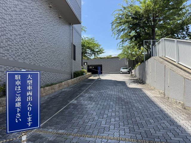 ヴィルヌーブ神戸五色山の駐車場