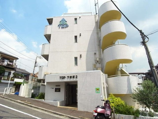 トップ下赤塚第二の外観