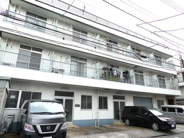 江東ハイツの外観