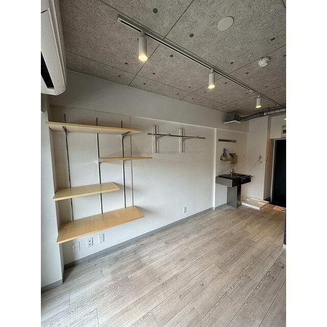 Ｒ－ＳＴＹＬＥ南行徳の居間・リビング