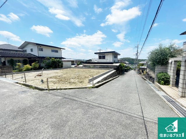 河内長野市大師町　第3期　新築一戸建ての前面道路含む現地写真|周辺は落ち着いた街並みの住宅地！子育てがしやすい住環境です！まだ未完成ですが、現地でしかわからない事もございます。是非一度ご覧ください。