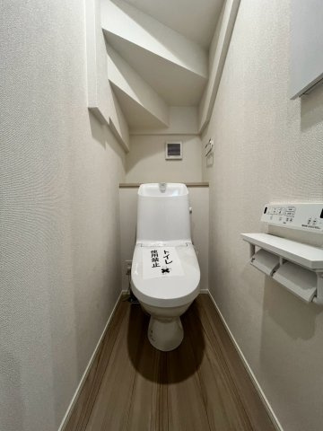 入間市東藤沢6丁目　第1期　新築戸建　リナージュのトイレ