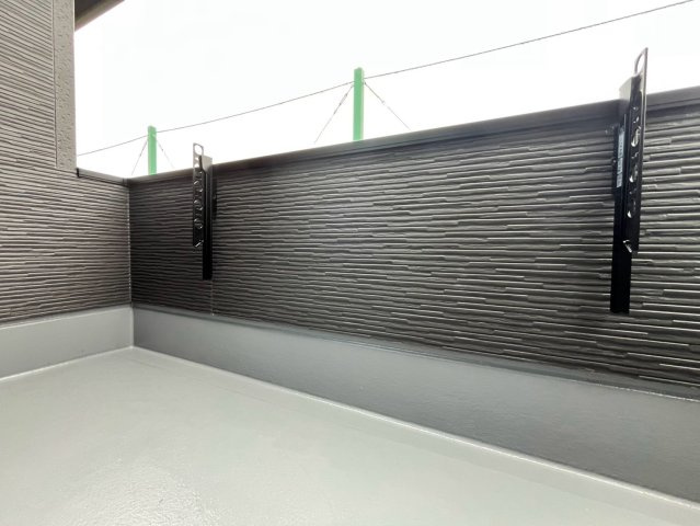 入間市東藤沢6丁目　第1期　新築戸建　リナージュのバルコニー
