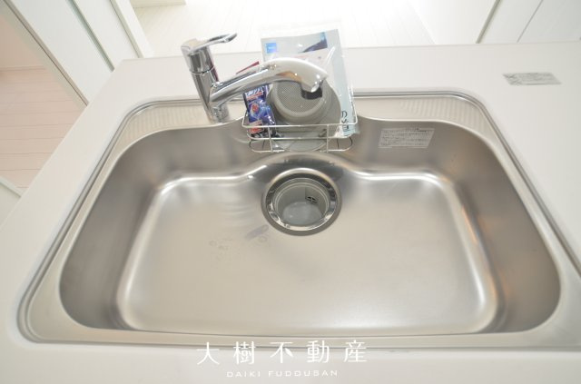 【キッチン】 | 座間市座間1丁目　新築戸建て　全3棟【仲介手数料無料】
