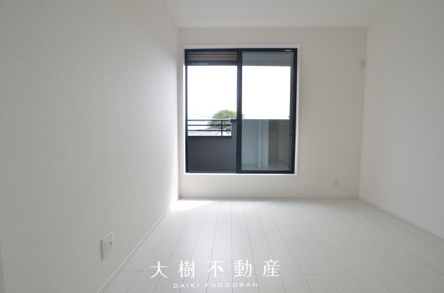 【洋室】 | 座間市座間1丁目　新築戸建て　全3棟【仲介手数料無料】 | 2階　洋室2（5.3帖）