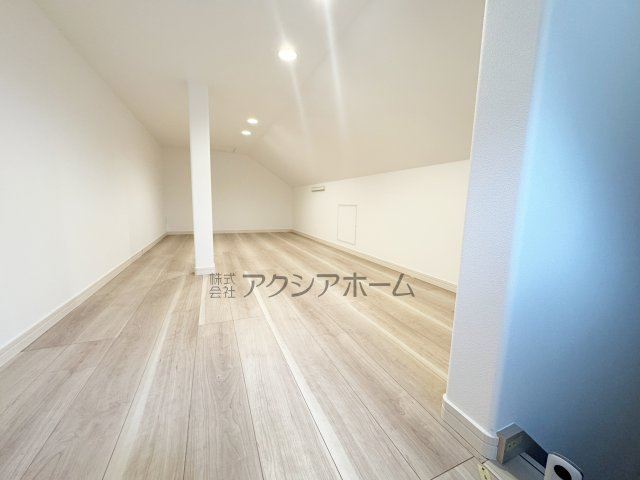 所沢市北秋津・全4棟　新築一戸建　1号棟　～全館空調搭載～の収納|お子様の秘密基地！固定階段で行ける小屋裏部屋