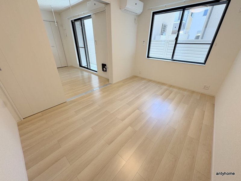 プラム江坂の寝室