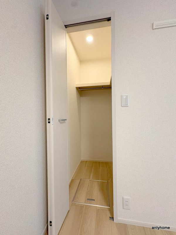 プラム江坂の収納