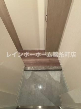 WAVE草加の玄関