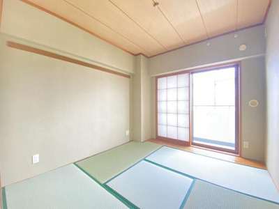 【寝室】 | ツカサビル | 使い勝手のいい寝室です