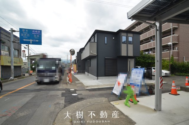 【前面道路含む現地写真】 | 座間市座間1丁目　新築戸建て　全3棟【仲介手数料無料】