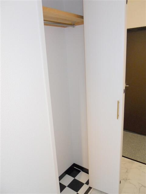 葵区駒形通中古マンションの収納