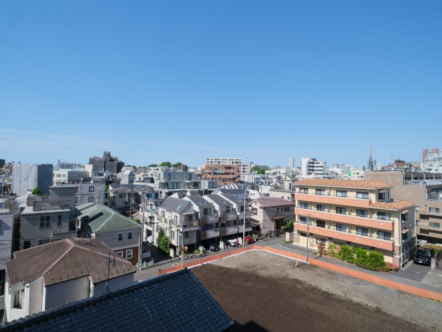 ザ・パームス祐天寺マスタープレイスの展望|ザ・パームス祐天寺マスタープレイス：南西向きにつき陽当り・眺望良好！