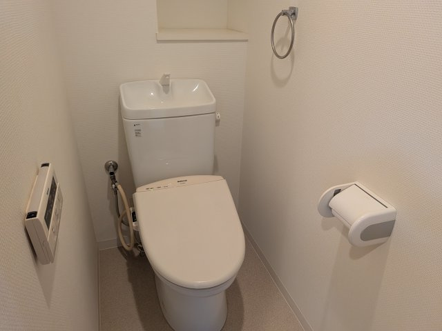 アプローズ青山（C-13）のトイレ