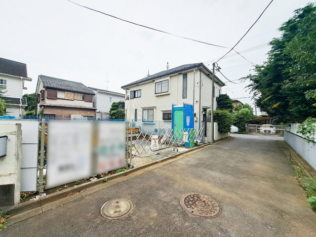 【前面道路含む現地写真】 | 練馬区大泉学園町6丁目　新築一戸建住宅　全1棟　(保谷店) | 大泉公園まで徒歩4分の緑豊かな住宅地。気分転換のお散歩もしやすいです。
