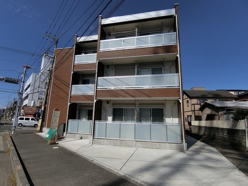 鎌倉市大船３丁目の賃貸マンションの外観