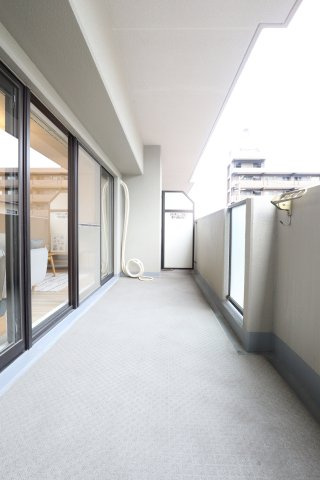 エンブレイス姫路下寺町のバルコニー|バルコニー