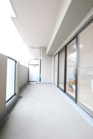 エンブレイス姫路下寺町のバルコニー|バルコニー