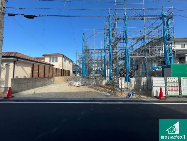 和泉市光明台　第1期　新築一戸建ての外観|現在建築中！落ち着いた街並みで新生活を始めることが出来そう！周辺の物件も併せてご紹介させて頂きます！