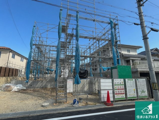 和泉市光明台　第1期　新築一戸建ての外観|現在の進捗状況です！順調に作業進行中、完成が待ち遠しいです！詳細の間取り等、お気軽にお問い合わせください！