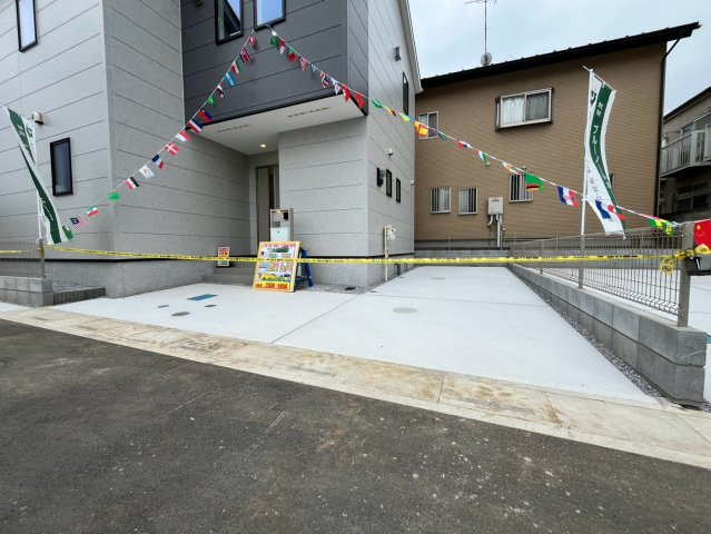 入間市東藤沢6丁目　第1期　新築戸建　リナージュの駐車場