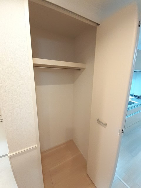 ブレイ ダ ブリクの収納