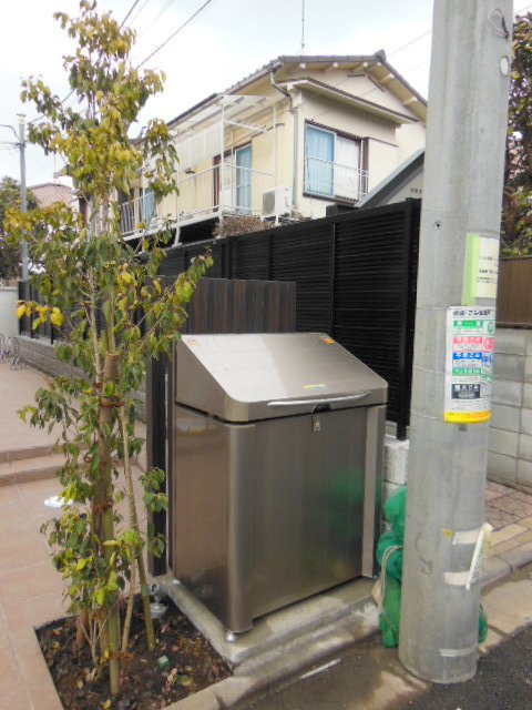 マレーナ世田谷のその他共用部分|ゴミストッカー
