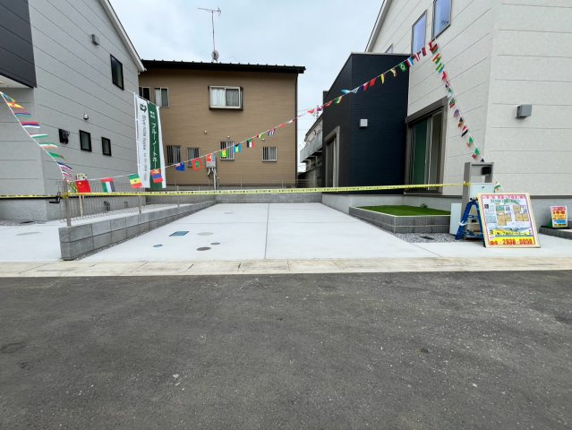 入間市東藤沢6丁目　第1期　新築戸建　リナージュの駐車場