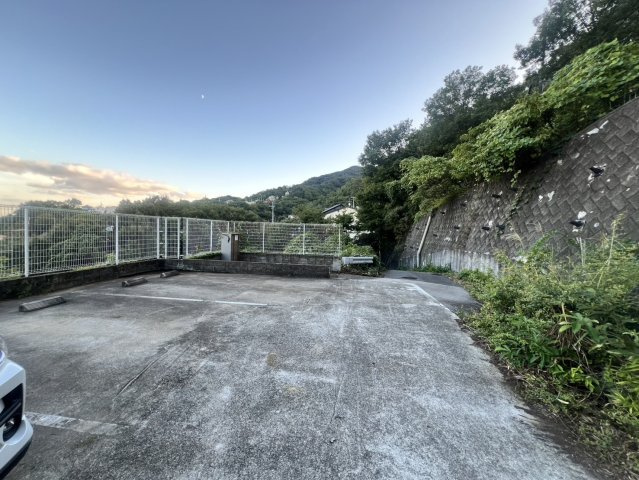 宝生ヶ丘1丁目駐車場の駐車場
