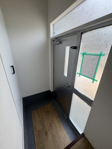 大日丘１丁目貸家Ⅱの玄関