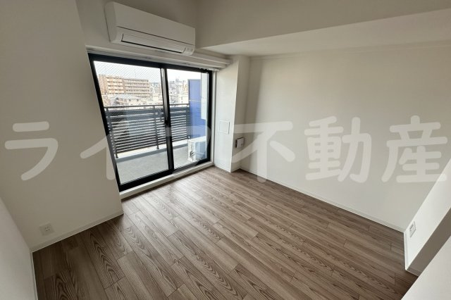 ARCOBALENO OSAKA FUSEの洋室|個人の部屋や寝室として使える洋室です