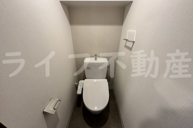 S-RESIDENCE布施aventraのトイレ|ゆったりとした空間のトイレです