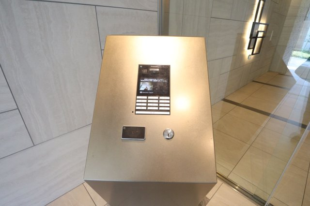 スプランディッド難波WESTⅡのセキュリティ