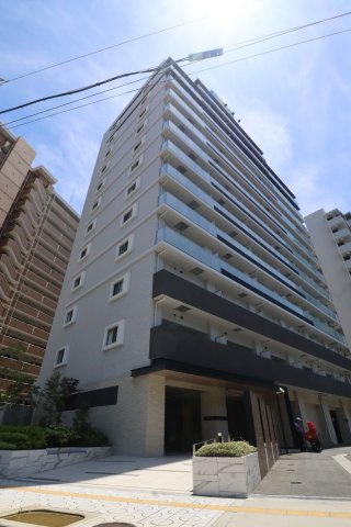 スプランディッド難波WESTⅡの外観