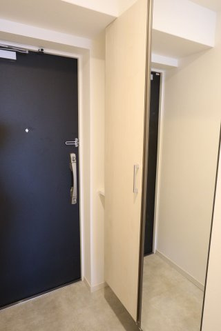スプランディッド難波WESTⅡの収納