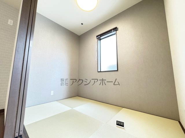 所沢市北秋津・全4棟　新築一戸建　3号棟　～全館空調搭載～の和室|3帖のタタミルーム